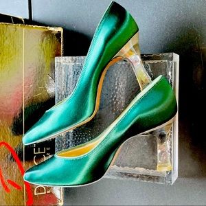 Vintage Dolce Hunter Green Heels